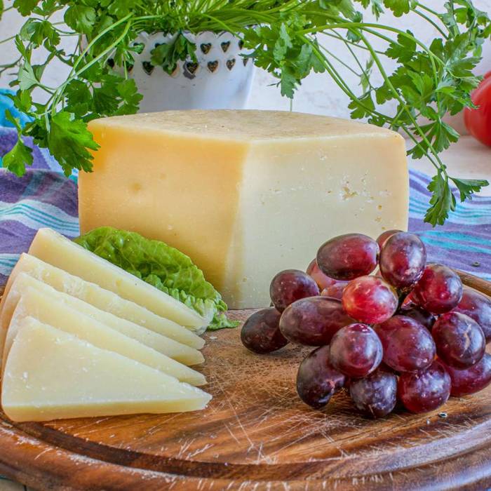 Pecorino Toscano DOP Stagionato > 1 kg (Preis/St.)